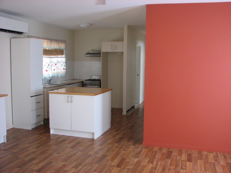 61 Kennedy Ave, Russell Island QLD 4184