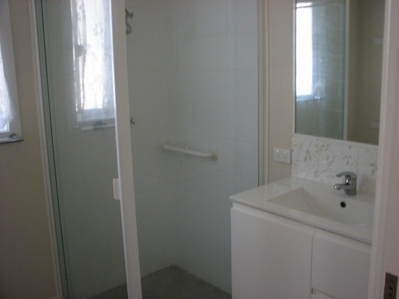 61 Kennedy Ave, Russell Island QLD 4184