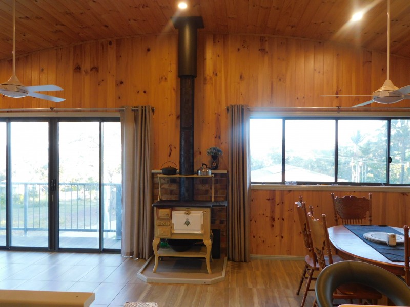 19 Cutter Street, Russell Island QLD 4184