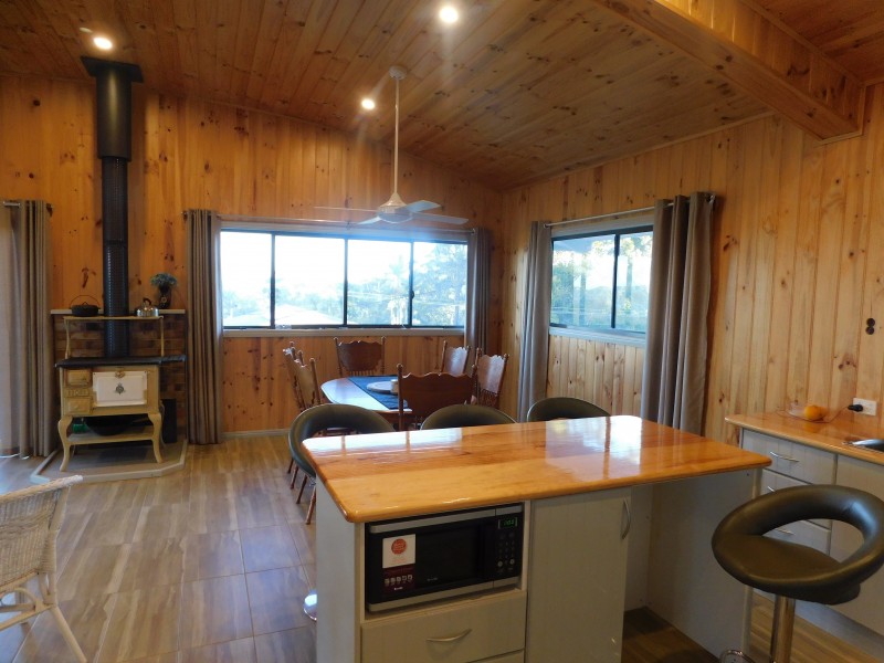 19 Cutter Street, Russell Island QLD 4184