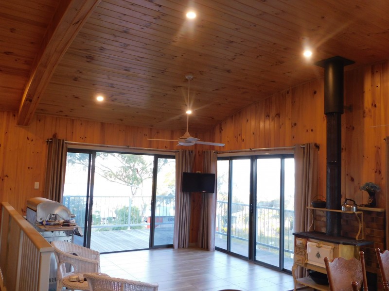 19 Cutter Street, Russell Island QLD 4184