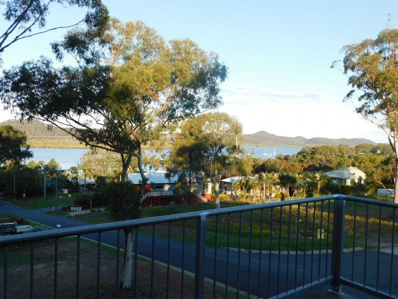 19 Cutter Street, Russell Island QLD 4184