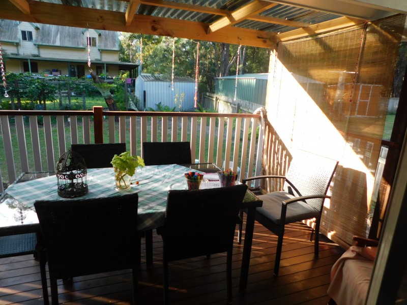 11 Emerald St, Russell Island QLD 4184