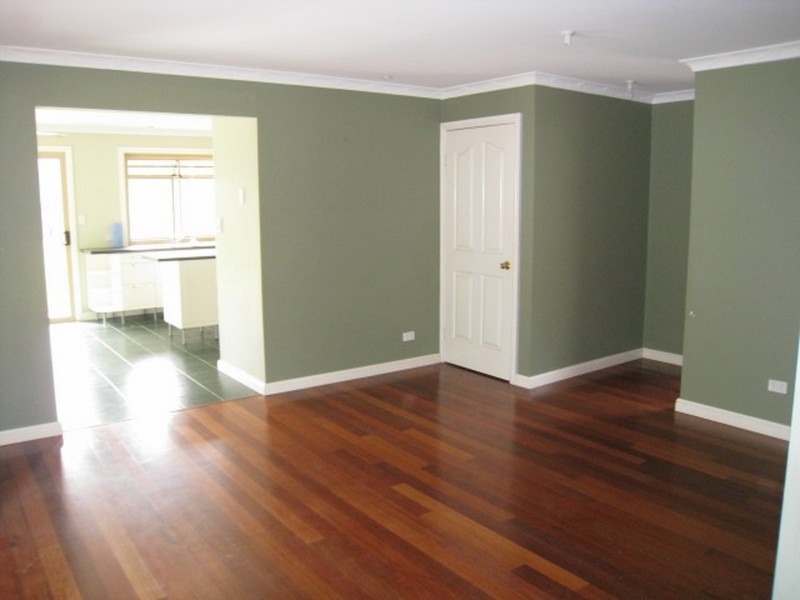 27-29 Oxley Ave, Russell Island QLD 4184