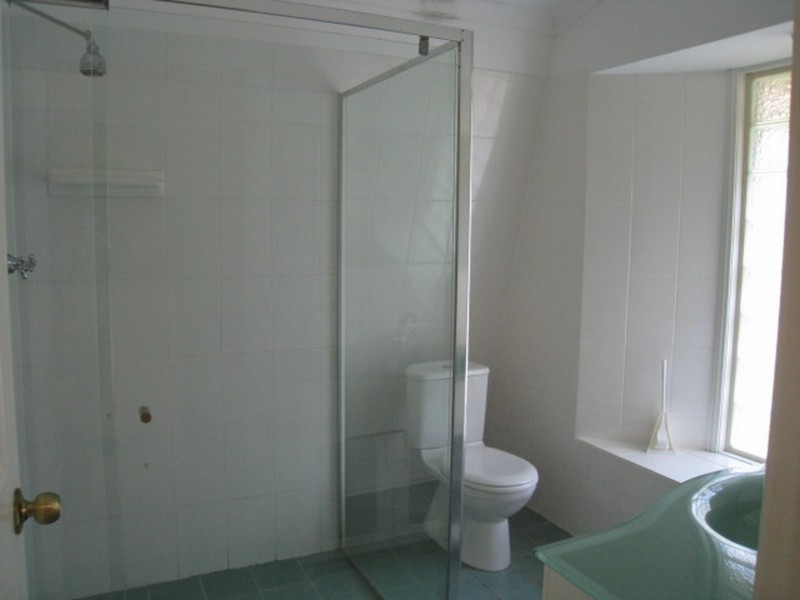 27-29 Oxley Ave, Russell Island QLD 4184