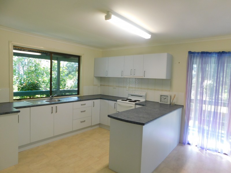 42 Ilumba St, Russell Island QLD 4184