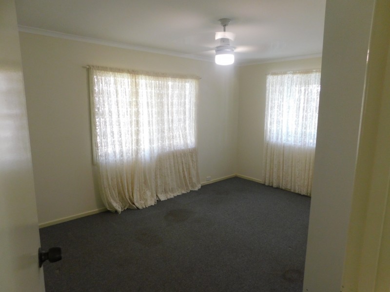 42 Ilumba St, Russell Island QLD 4184