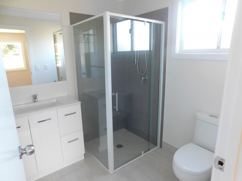 33 Zephyr Street, Russell Island QLD 4184