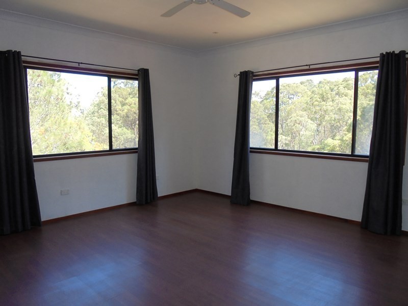 12 Harvey St, Russell Island QLD 4184