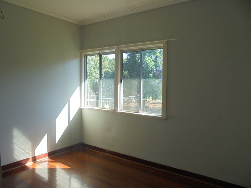 2 Highland St, Russell Island QLD 4184