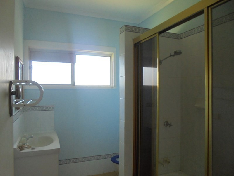 2 Highland St, Russell Island QLD 4184