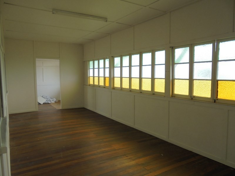 33 Mark Rd, Russell Island QLD 4184