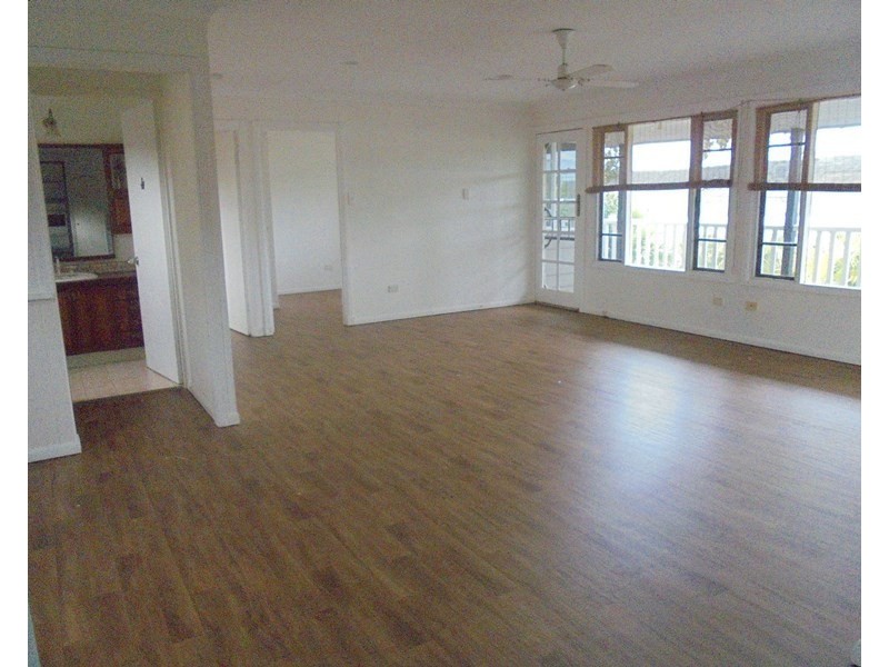 13 Naples Dr, Russell Island QLD 4184