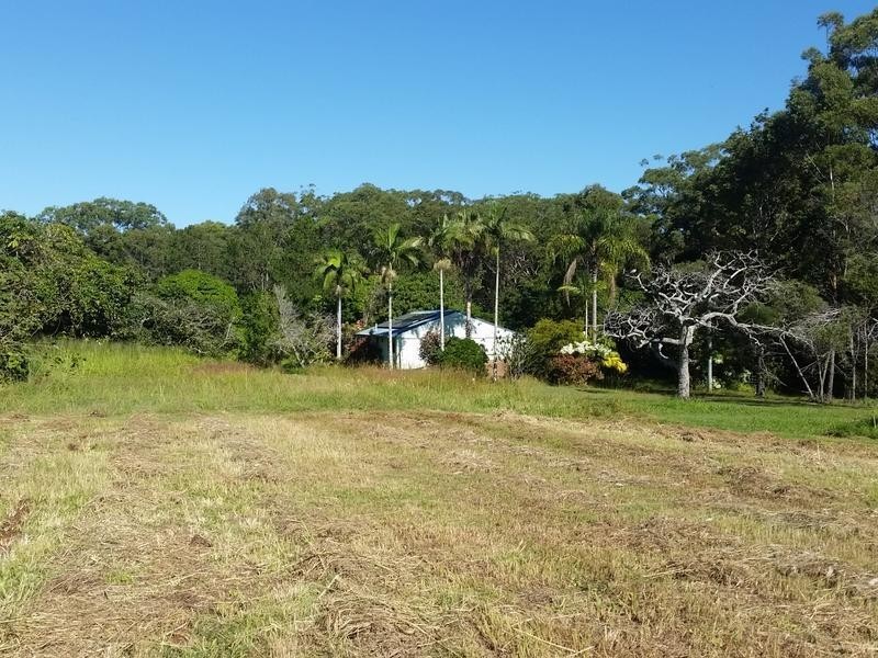 4 Miriam Street, Russell Island QLD 4184