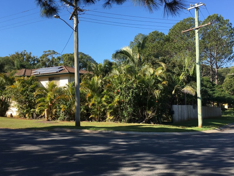1-3 Bernborough St, Russell Island QLD 4184