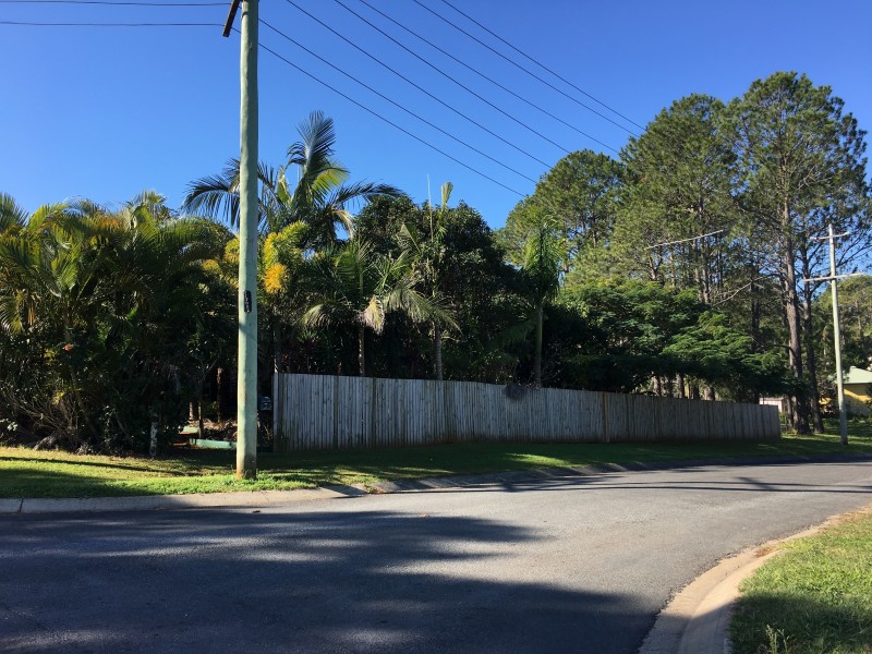 1-3 Bernborough St, Russell Island QLD 4184