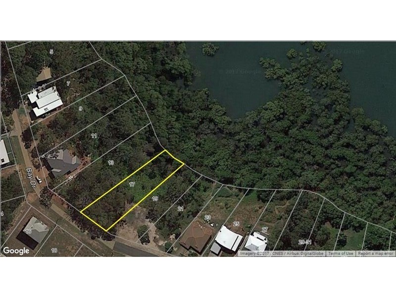 17 Bay Drive, Russell Island QLD 4184