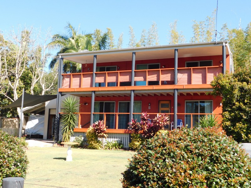 6 Panorama Ave, Russell Island QLD 4184