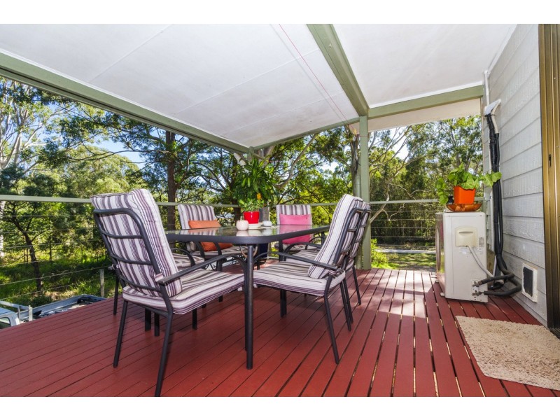 3 Alofi St, Russell Island QLD 4184