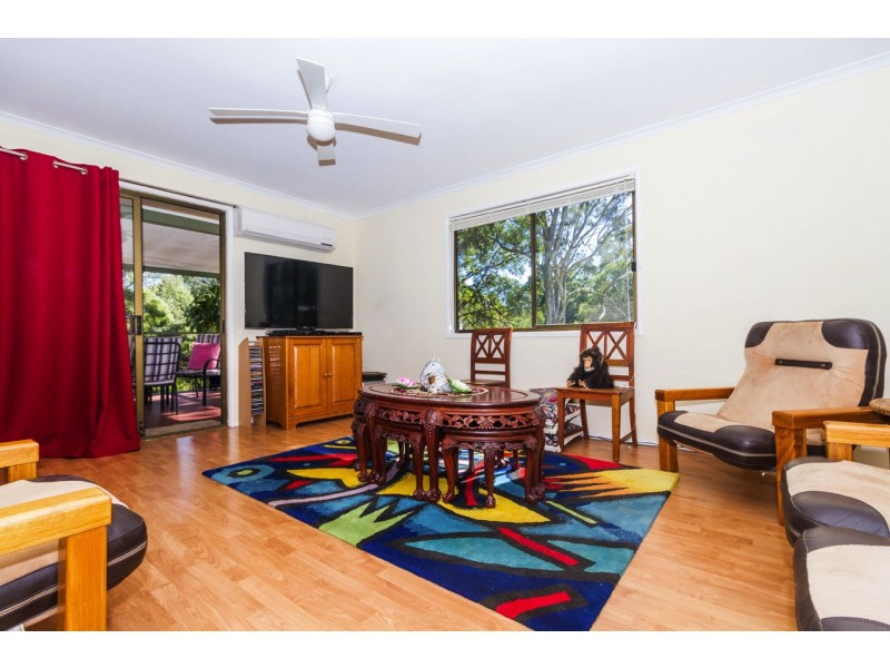 3 Alofi St, Russell Island QLD 4184