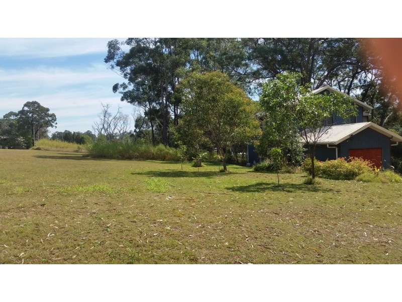 7 Spring St, Russell Island QLD 4184