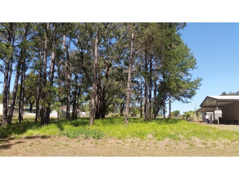 14 Nicholas Street, Russell Island QLD 4184