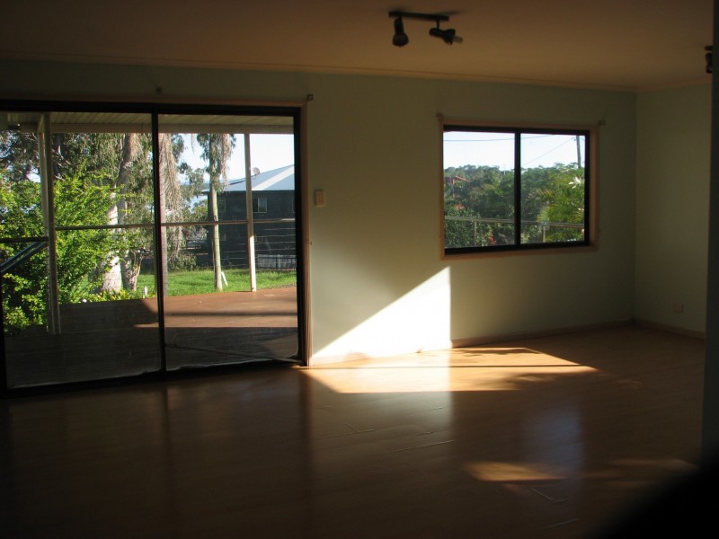 128 Canaipa Point Dr, Russell Island QLD 4184