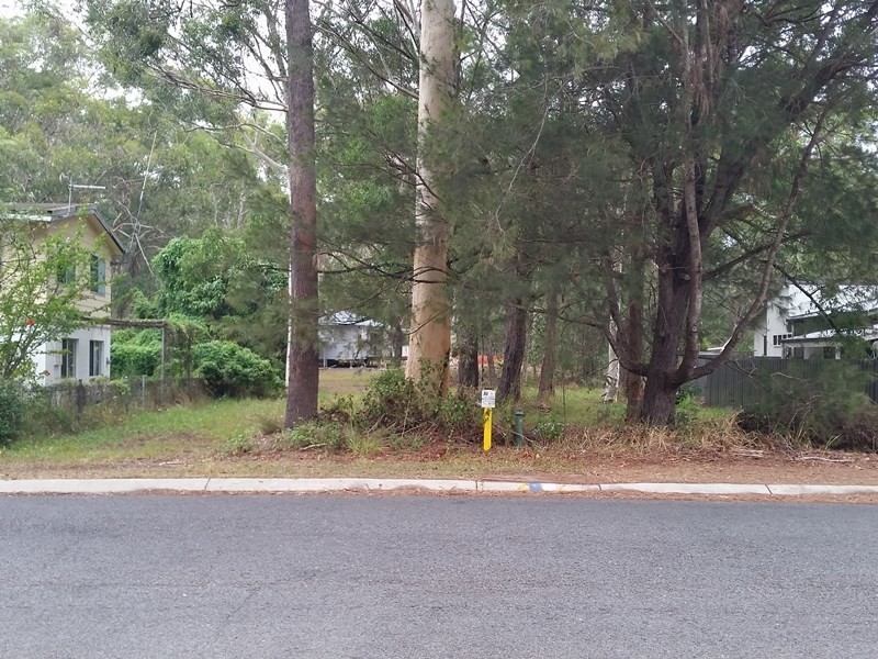 32 Channel Street, Russell Island QLD 4184