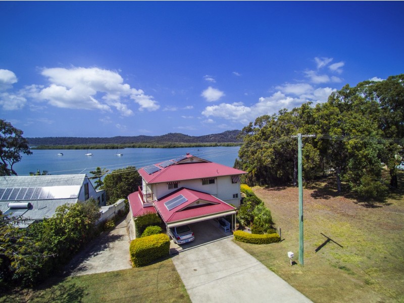 14 Oasis Drive, Russell Island QLD 4184