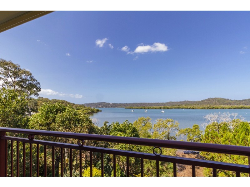 14 Oasis Drive, Russell Island QLD 4184