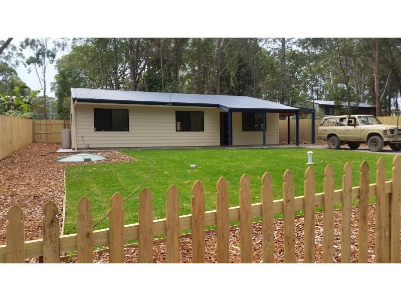 33 Dempsey Street, Russell Island QLD 4184