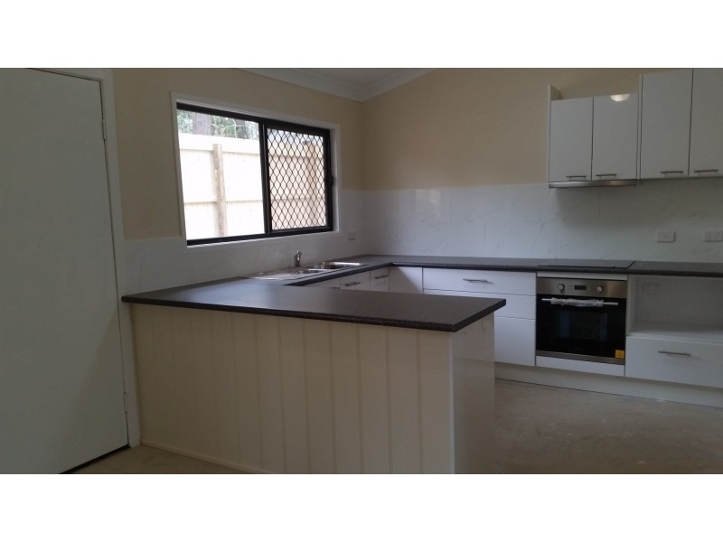 33 Dempsey Street, Russell Island QLD 4184