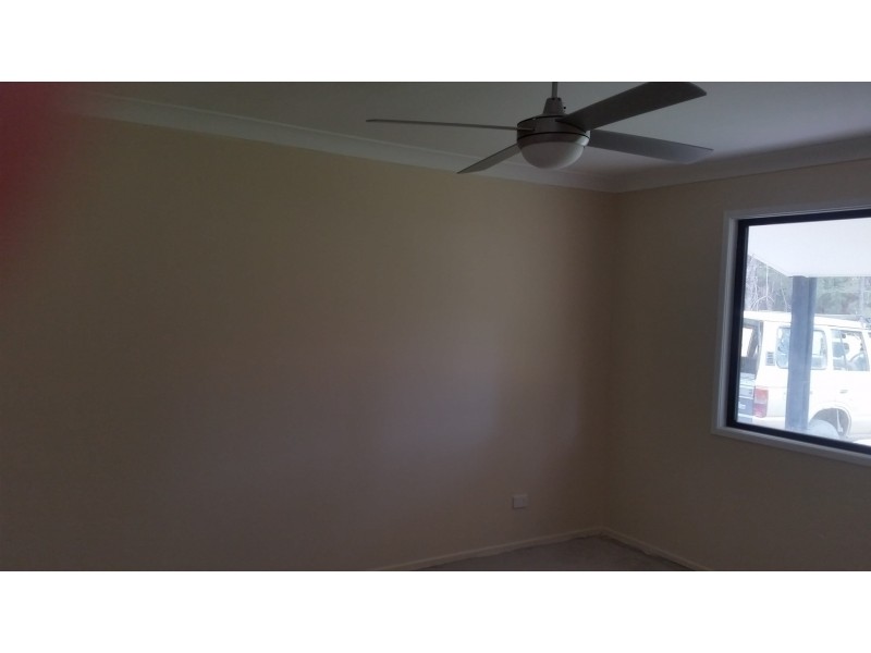 33 Dempsey Street, Russell Island QLD 4184