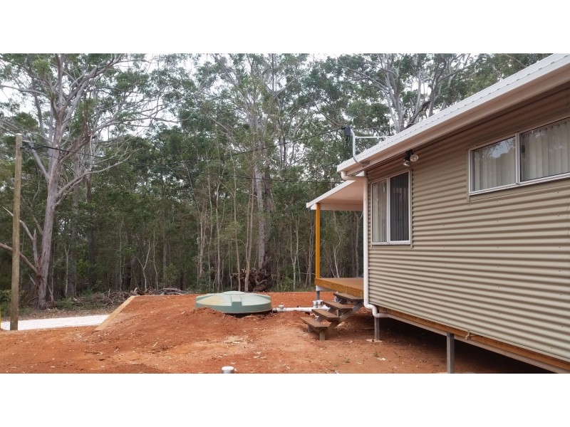 16 Azalea, Russell Island QLD 4184