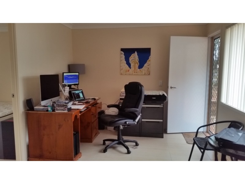 16 Azalea, Russell Island QLD 4184