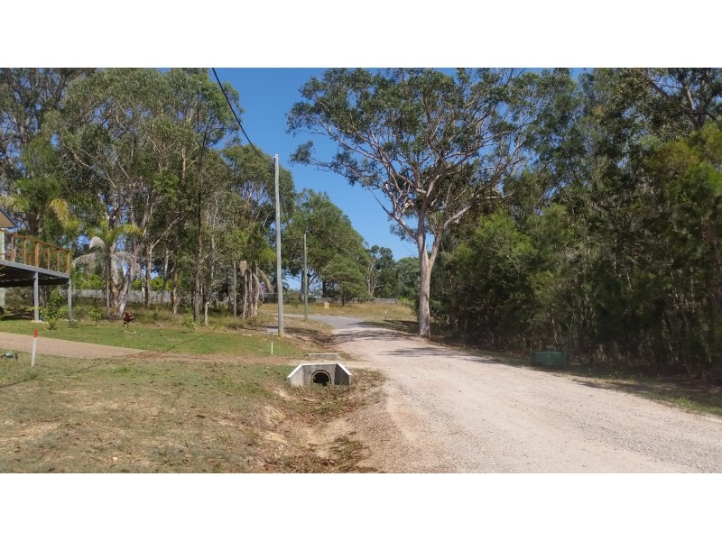 8 Alstonia Street, Russell Island QLD 4184