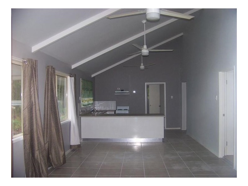11 Ilumba St, Russell Island QLD 4184