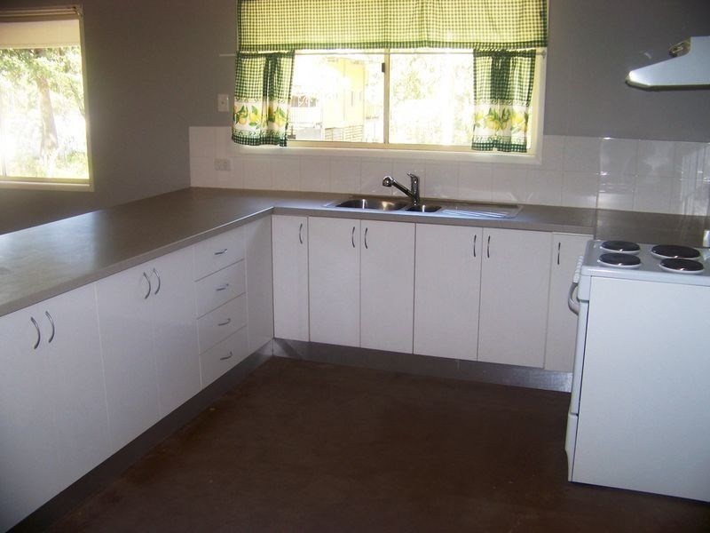 11 Ilumba St, Russell Island QLD 4184