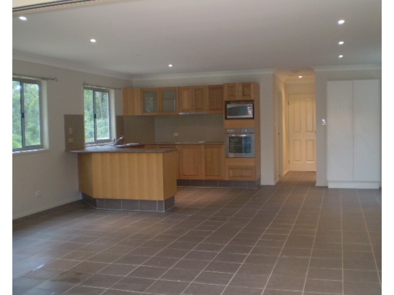41 Villa Wood Rd, Russell Island QLD 4184
