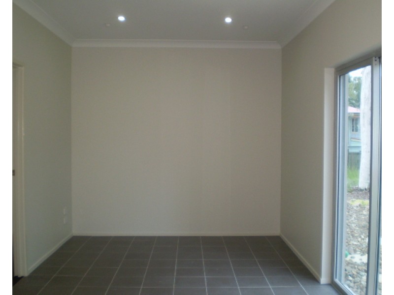 41 Villa Wood Rd, Russell Island QLD 4184