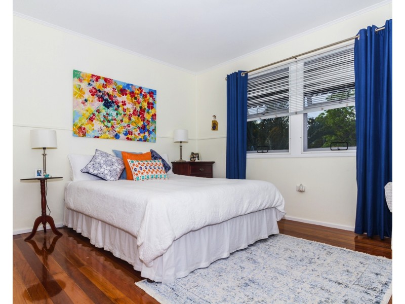 14 Virginia Pde, Russell Island QLD 4184