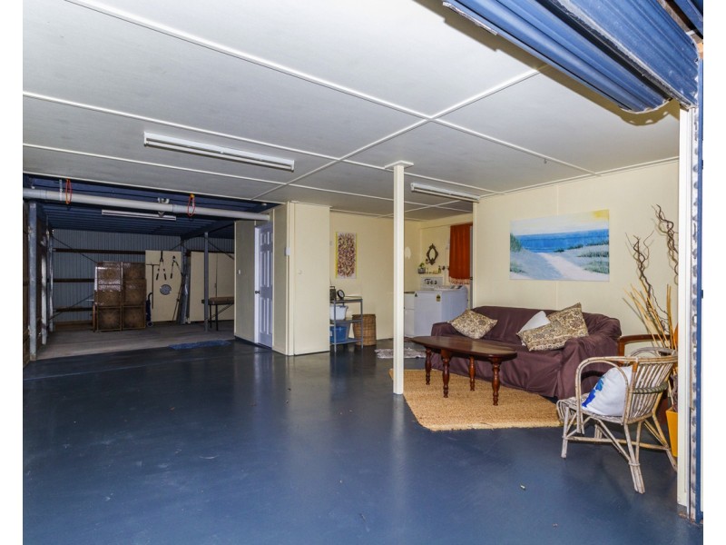 14 Virginia Pde, Russell Island QLD 4184