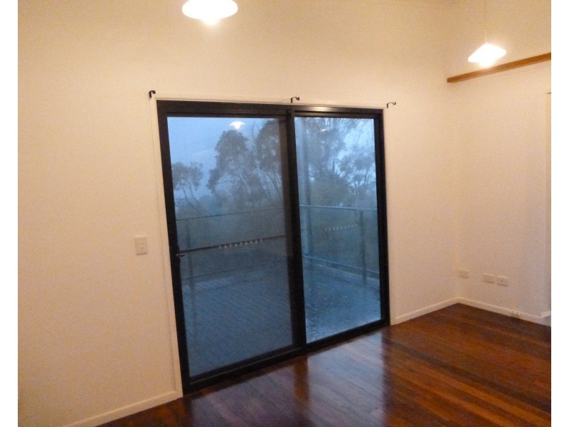 32 Crescent Drive, Russell Island QLD 4184