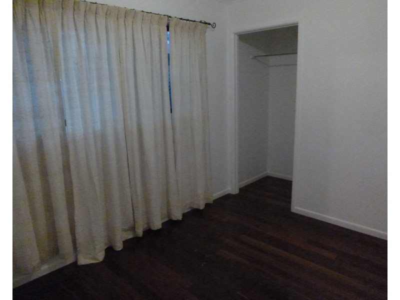 32 Crescent Drive, Russell Island QLD 4184