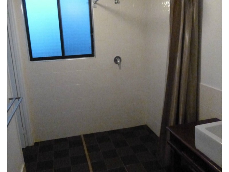 32 Crescent Drive, Russell Island QLD 4184