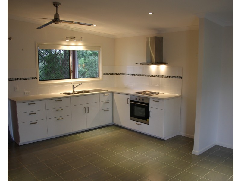 4 Dryandra Street, Russell Island QLD 4184