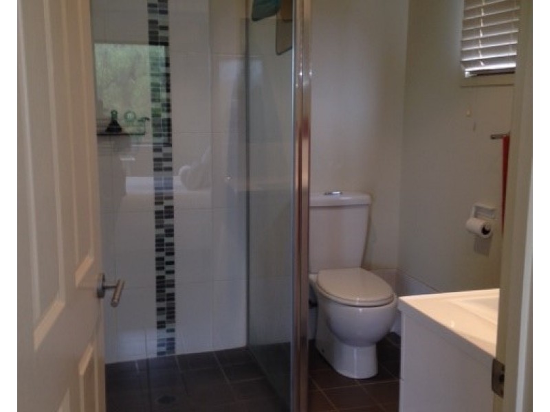36 Tenanne St, Russell Island QLD 4184