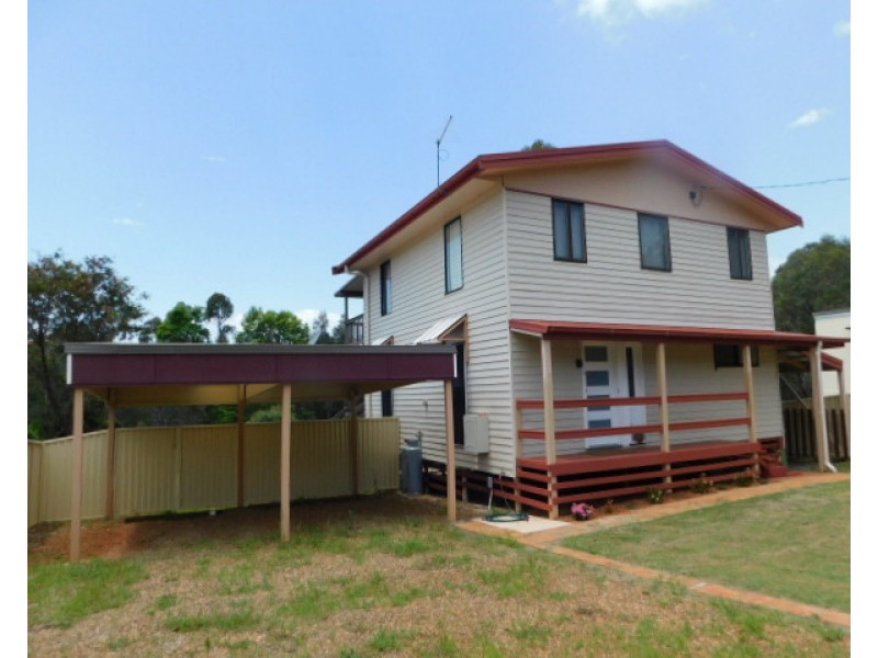 4 Crescent Dr, Russell Island QLD 4184