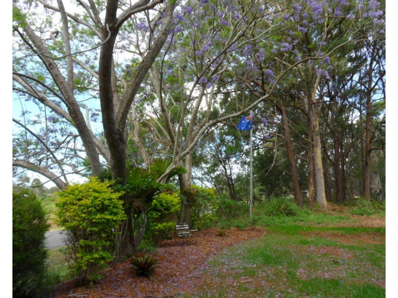 24 Barcelona Tce, Russell Island QLD 4184