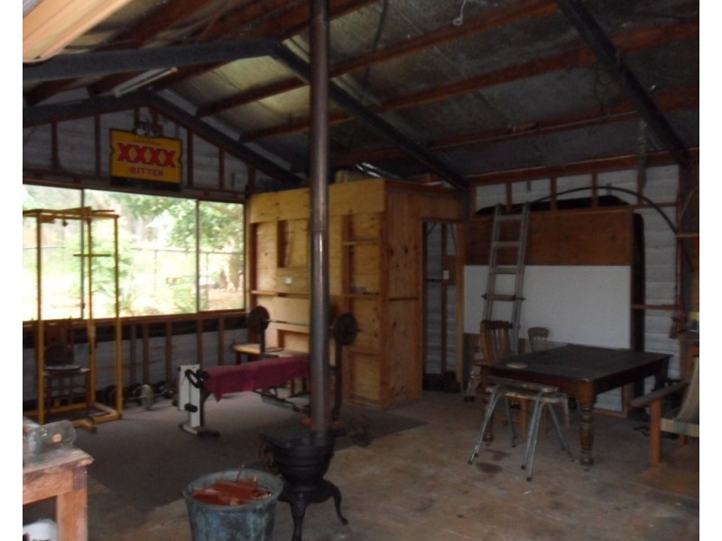 24 Barcelona Tce, Russell Island QLD 4184